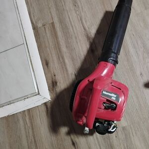 Homelite Red Leaf Blower